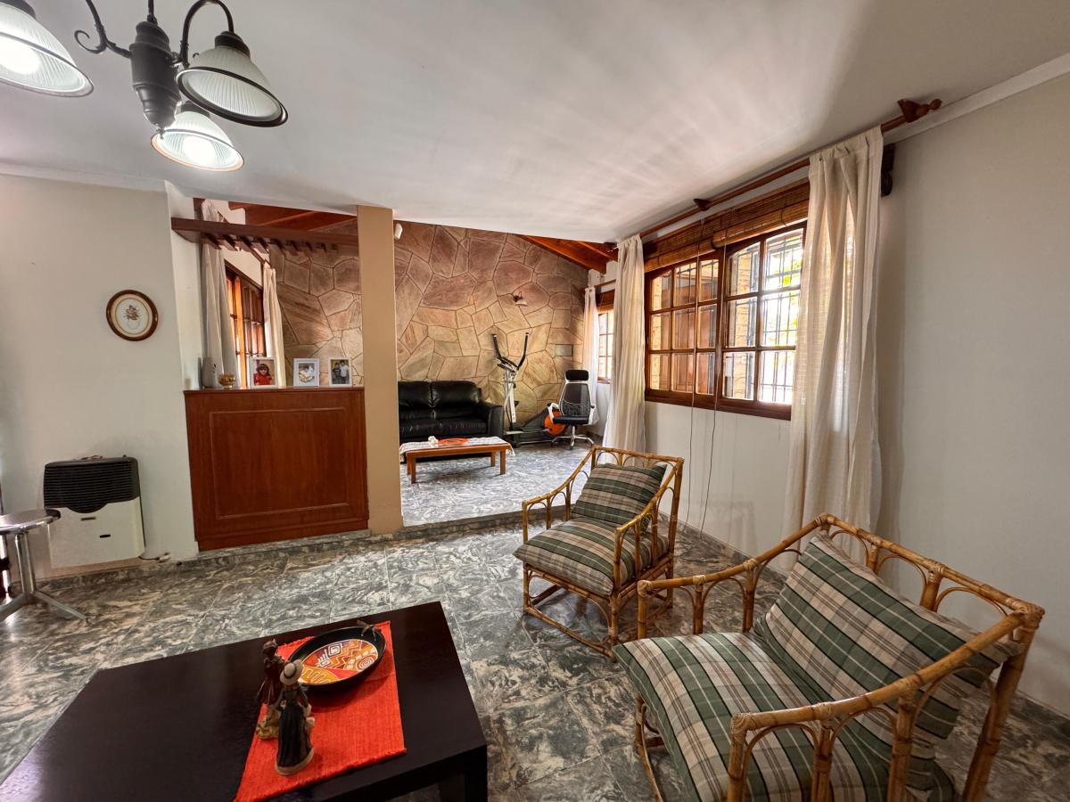 Casa en Venta en Dorrego Guaymallén 5