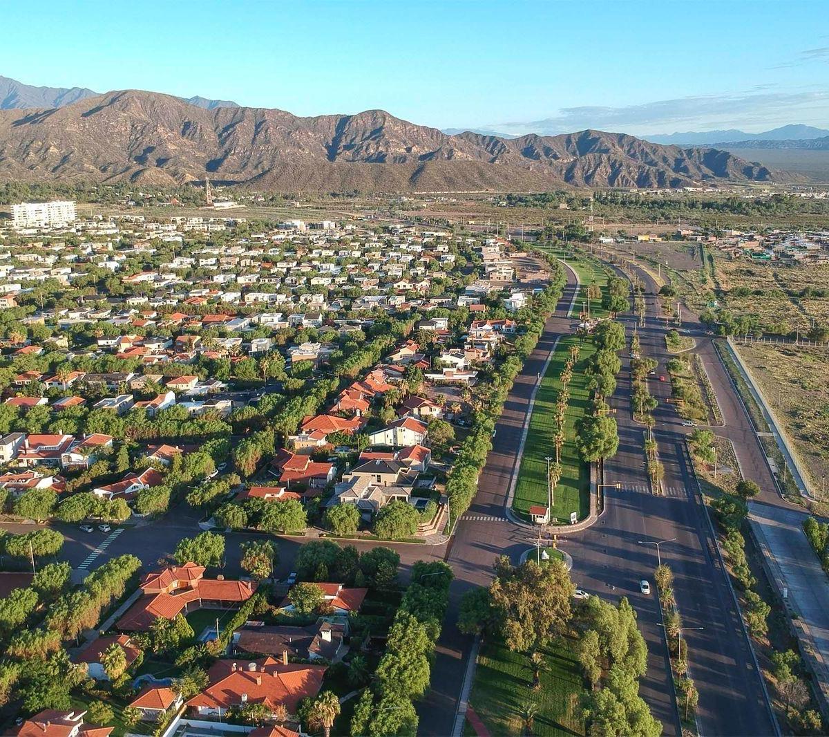 Venta de Terreno Barrio Dalvian 2