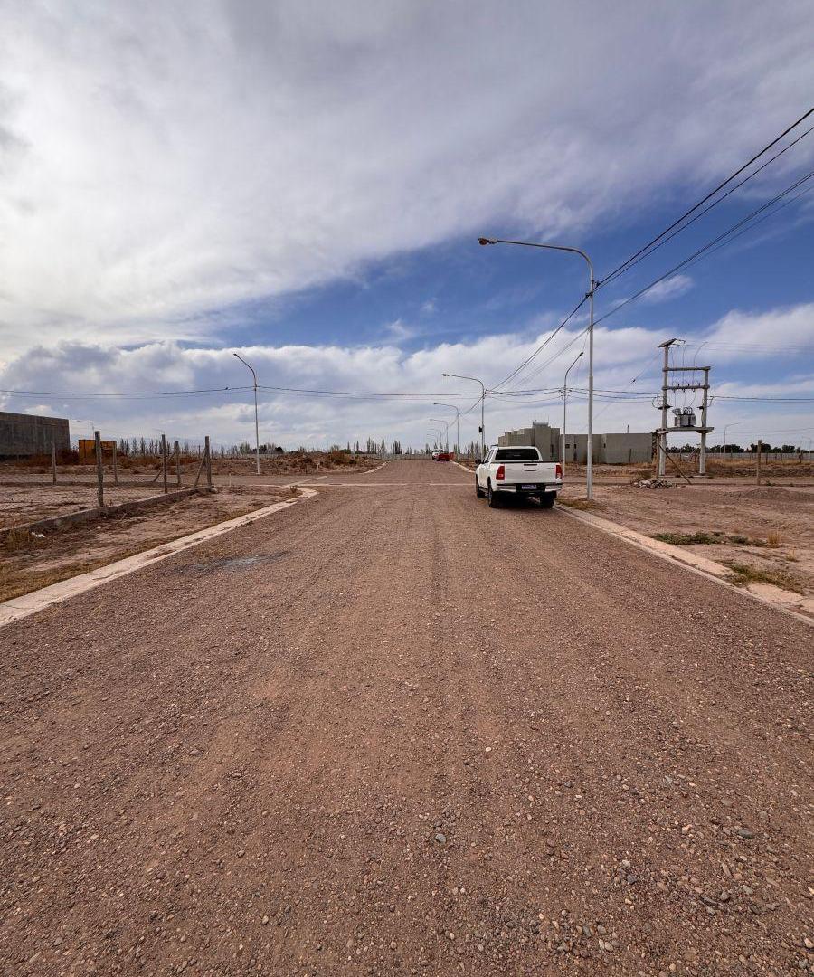 Foto de Terreno de 500 m² en venta en Luján de Cuyo, imagen 3