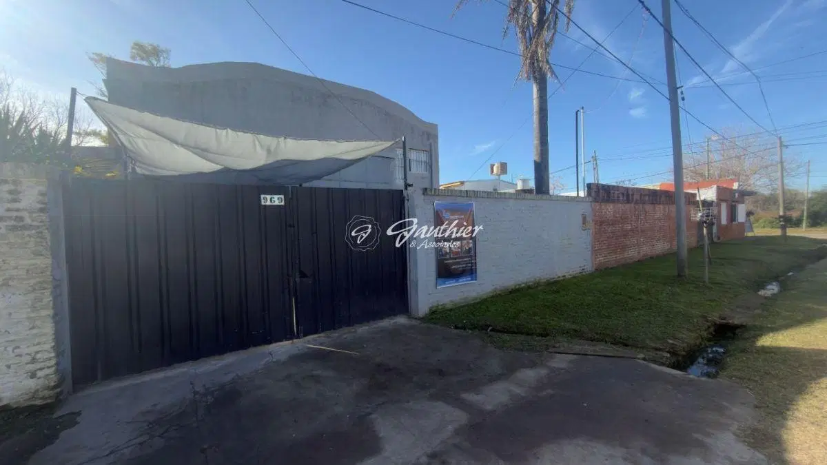 Galpón en venta de 300m2 ubicado en Campana 2