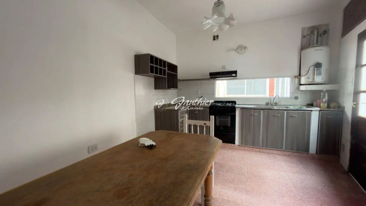Casa en venta en Campana 3