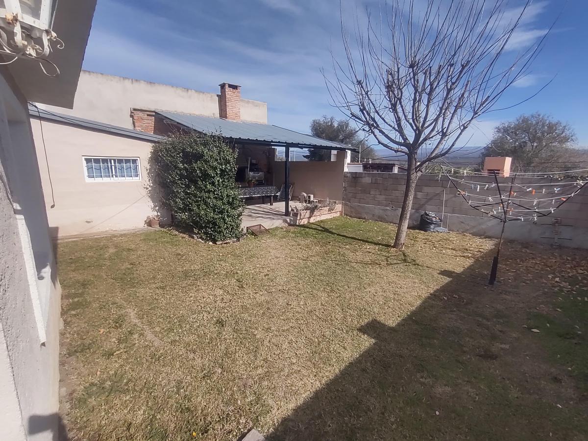 B&s Group Inmobiliaria Vende: Impecable Propiedad en Barrio Los Inquilinos 5