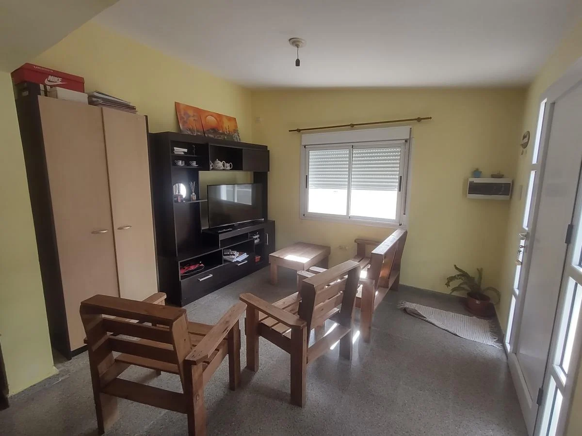 B&s Group Inmobiliaria Vende: Impecable Propiedad en Barrio Los Inquilinos 4