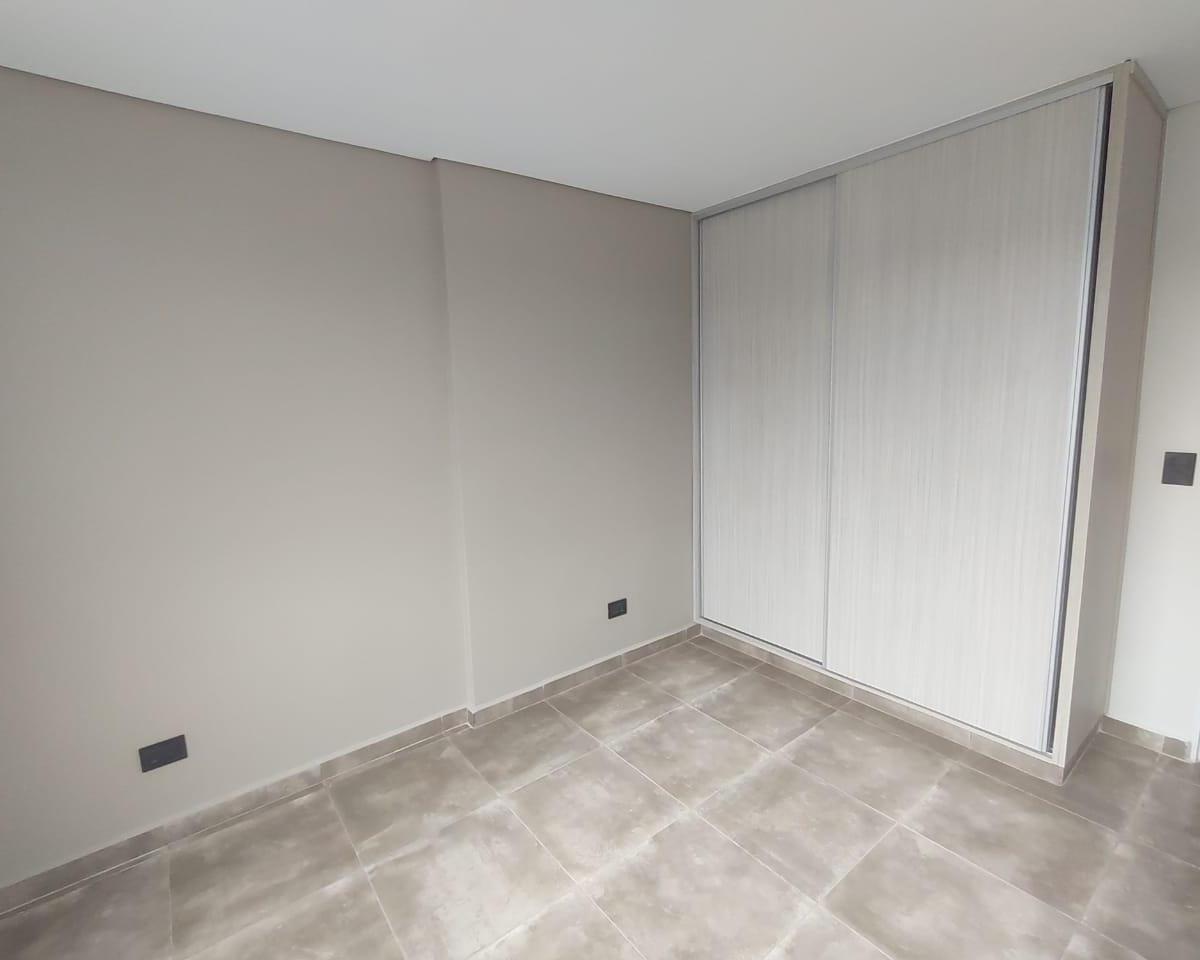 Inmobiliaria B&s Group Vende 8 Hermosos Departamentos Sobre Calle J. B. justo 2