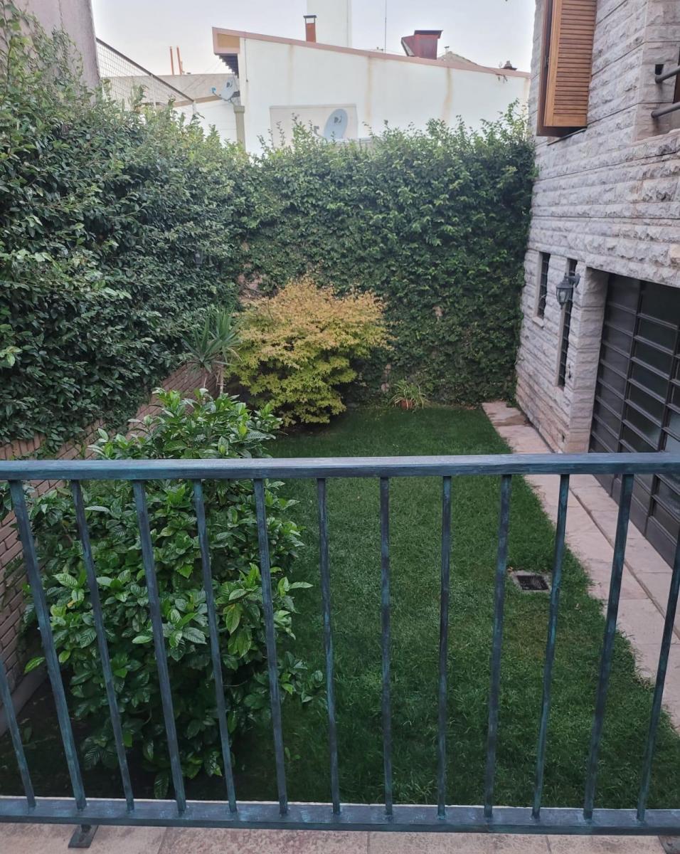 Casa en Barrio Arizu (Apto Credito Hipotecario) 2