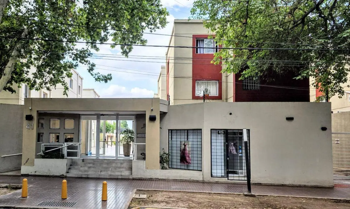 Excelente Departamento en Complejo Privado 1