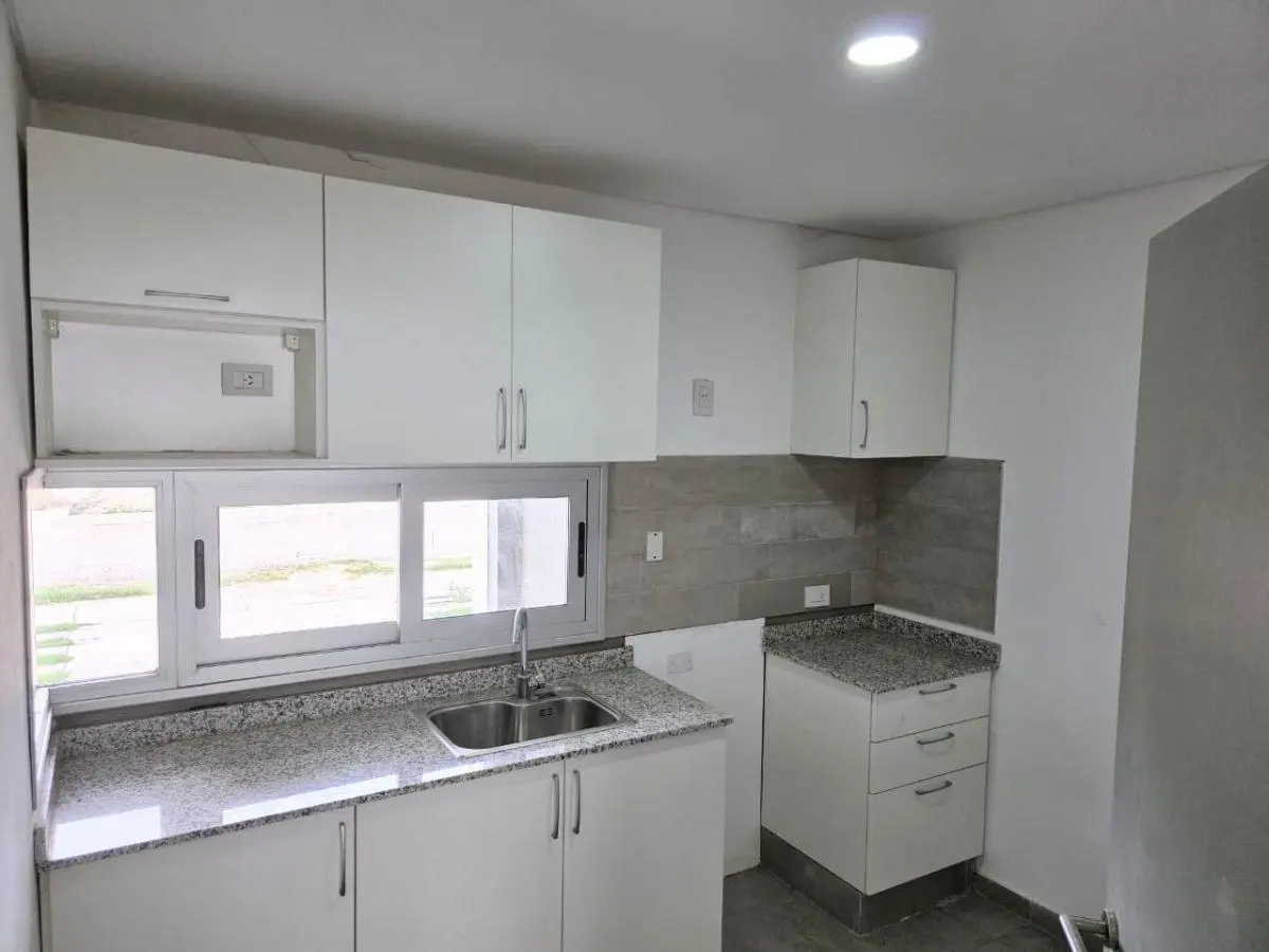 DÚPLEX NUEVO EN BARRIO PRIVADO – GUAYMALLÉN 2