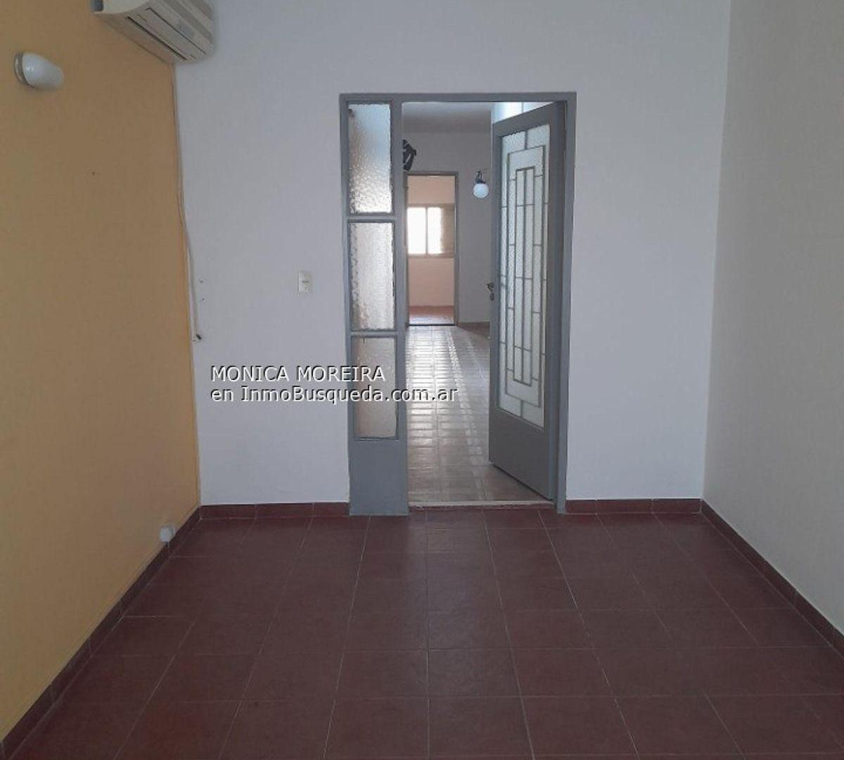 Foto de Casa 3 dormitorios en alquiler 17 y 69 en La Plata. PH, imagen 4