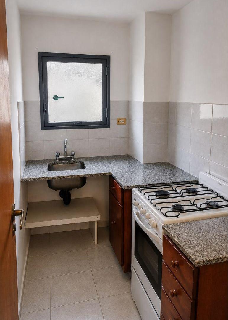 Foto de Departamento de 29 m² de 1 ambiente en venta en La Plata, imagen 5