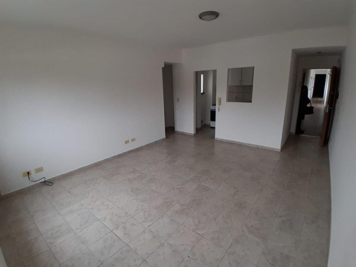 Foto de Depto 1 dorm en Alquiler 67 e/ 1 y 2, imagen 4