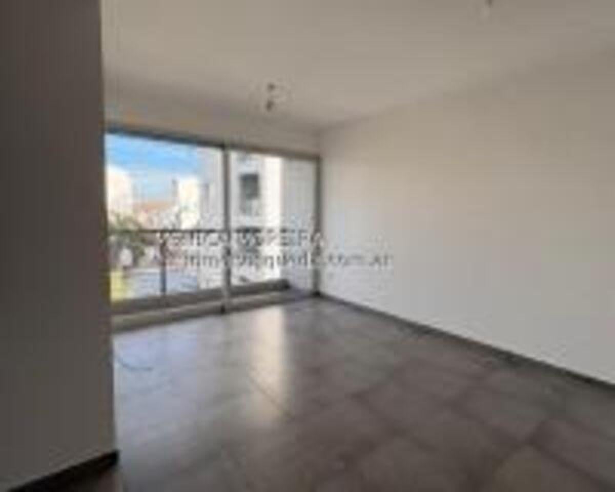 Foto de Depto 2 dorm en Alquiler 61 e/ 14 y 15 cochera, imagen 3
