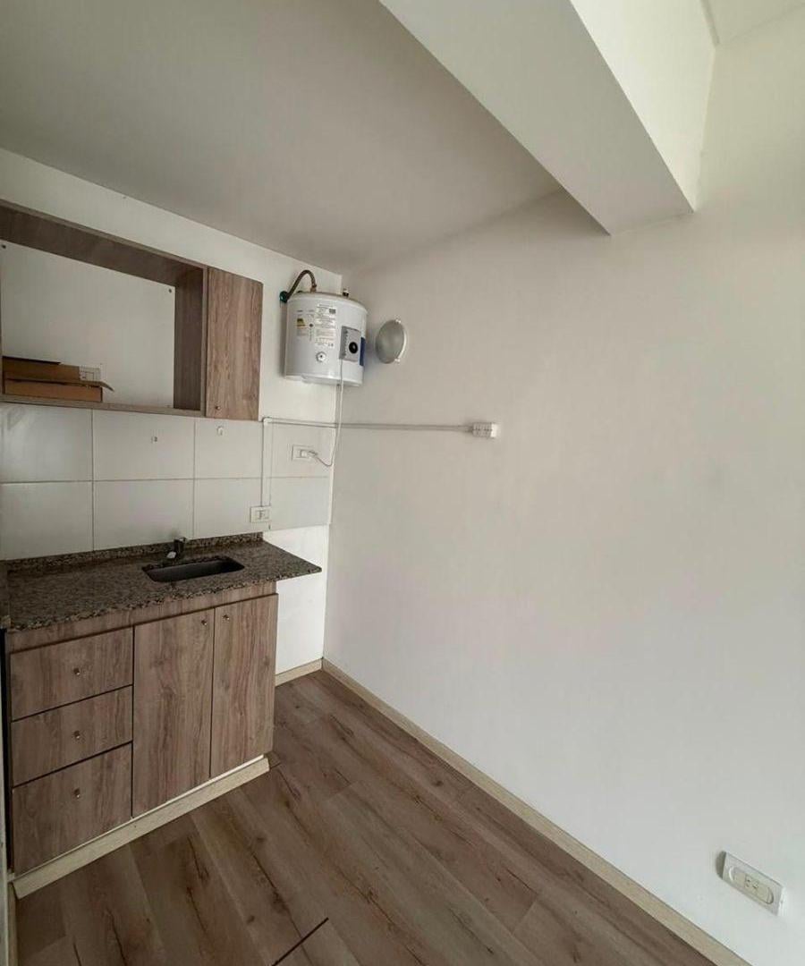 Foto de Departamento de 35 m² de 1 ambiente en alquiler en Villa Ortuzar, imagen 3