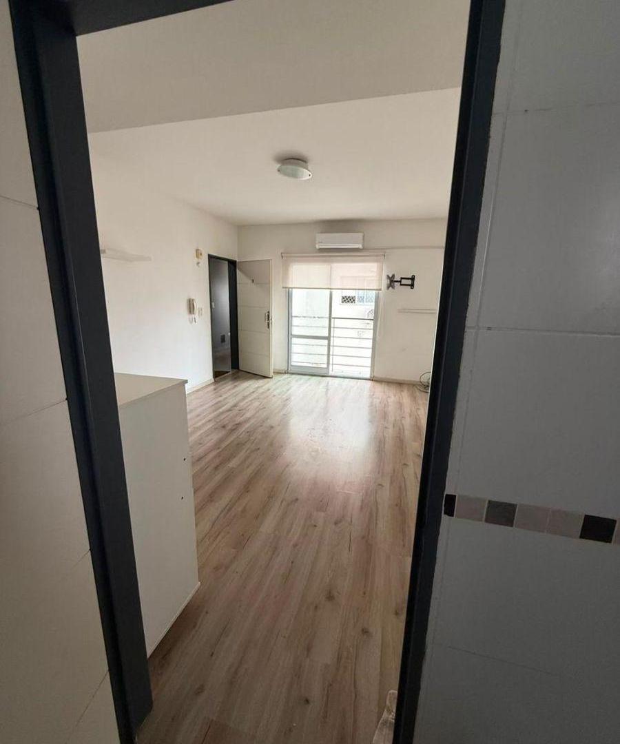 Foto de Departamento de 35 m² de 1 ambiente en alquiler en Villa Ortuzar, imagen 2