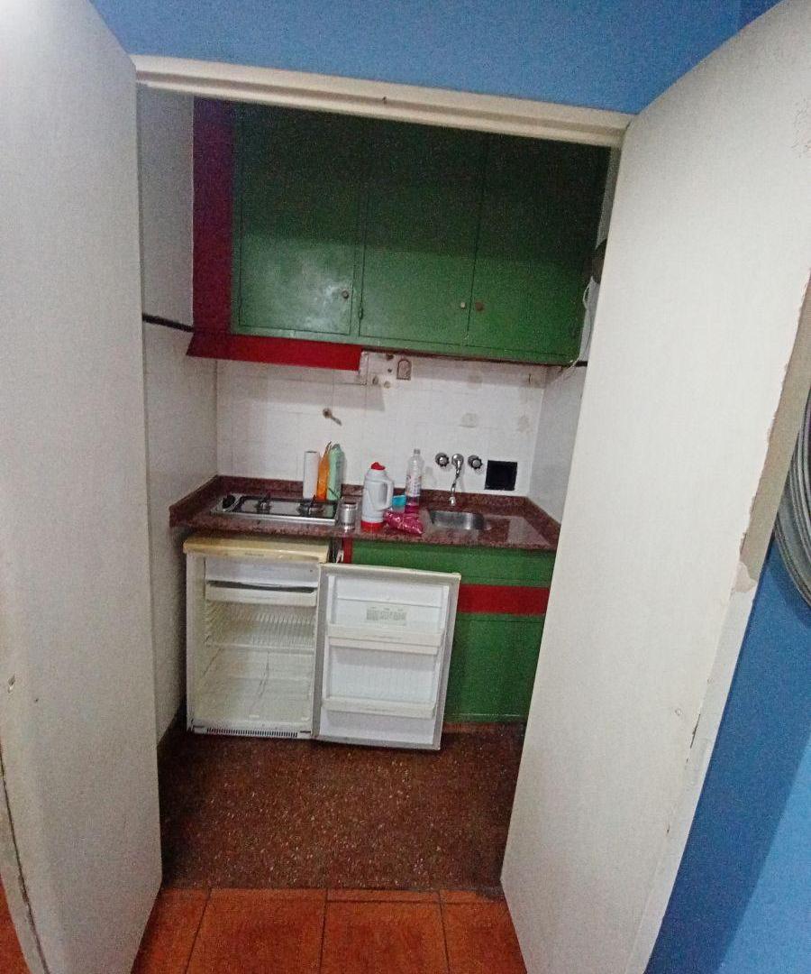 Foto de Departamento de 30 m² 2 ambientes convertido 1 amb en Balvanera, imagen 1
