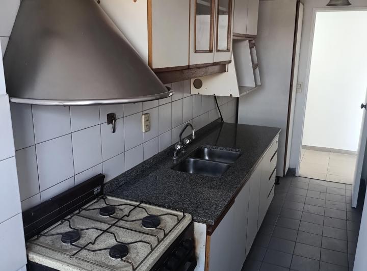 Alquiler Depto. 2 amb. C/Balcón complejo con jardines, piscina en Liniers 5