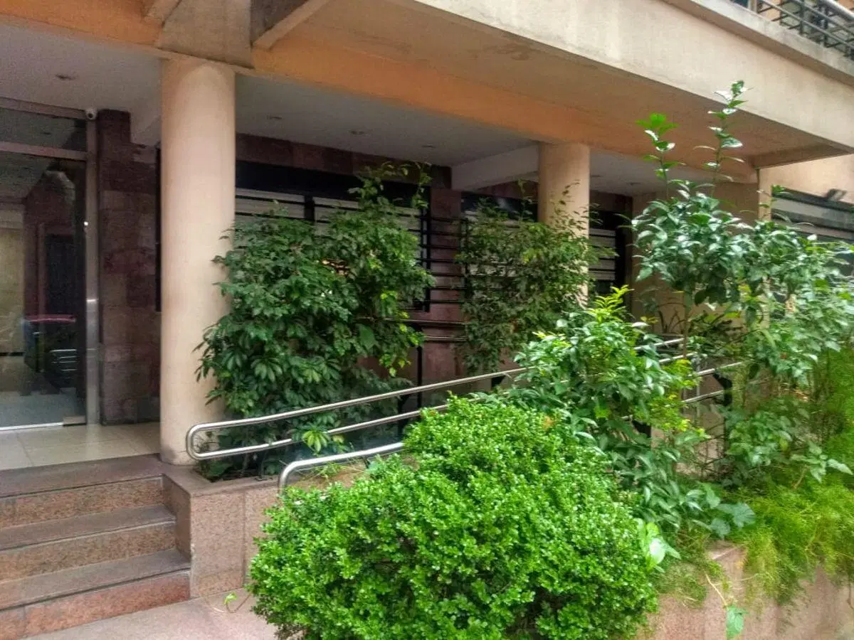 ALQUILER DEPTO 2 AMB ALMAGRO CON BALCON Y PISCINA 3