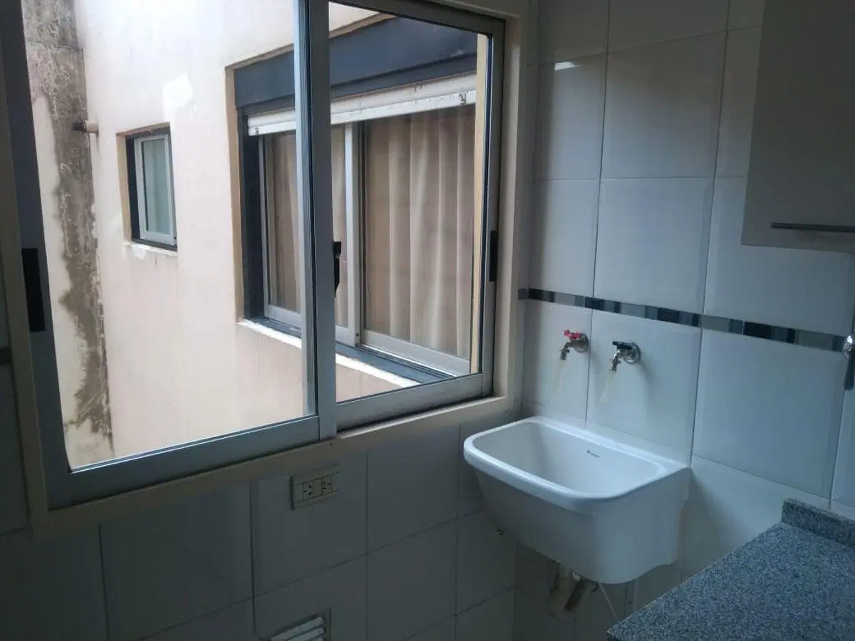 ALQUILER DEPTO 2 AMB ALMAGRO CON BALCON Y PISCINA 4