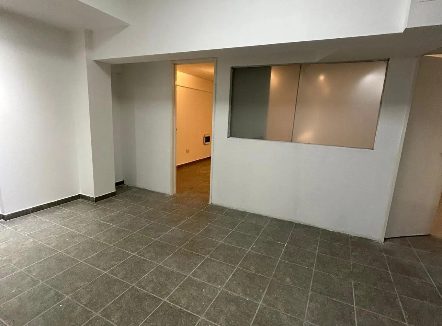 ALQUILO OFICINA EN NUEVA CÓRDOBA - BUENOS AIRES 479 4