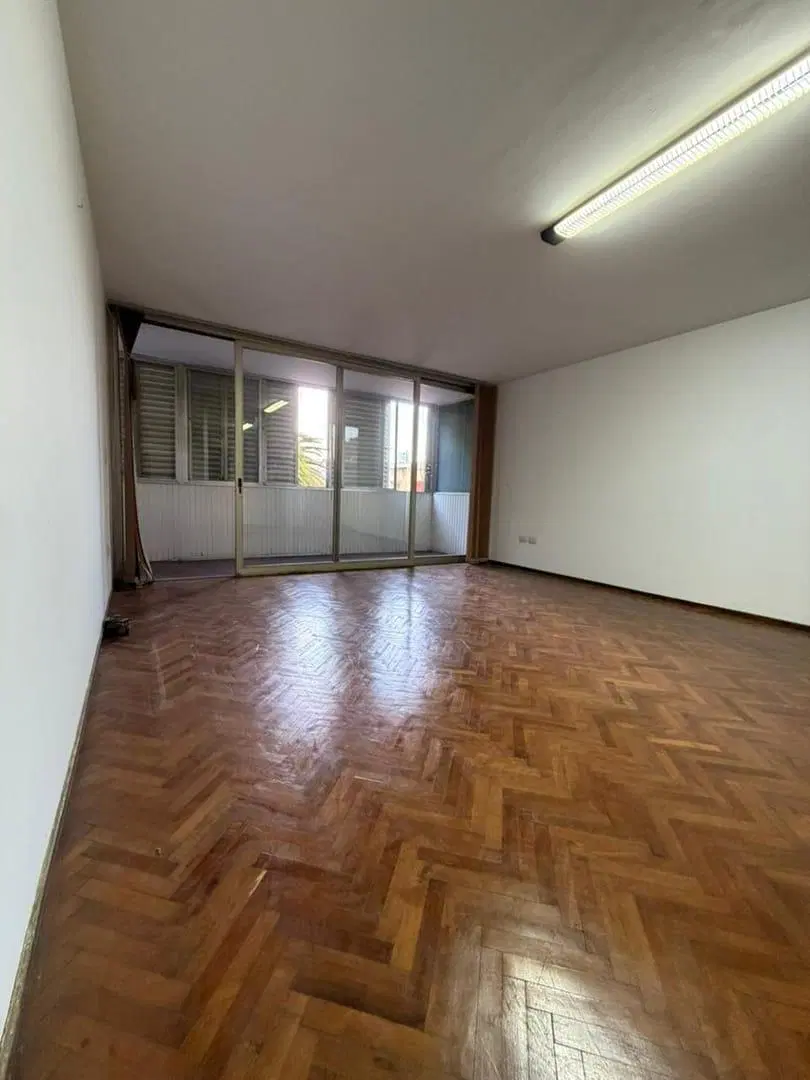 OFICINA PLENO CENTRO 85 M2 POSIBILIDADE MUCHOS PIVADOS 5