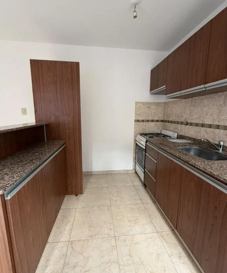 HERMOSO DEPTO 1 DORM ALBERDI A MTS DEL NUEVO CENTRO 2