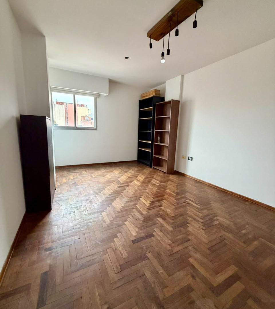 Foto de DEPTO 2 DORM PLENO NUEVA CORDOBA BV CHACABUCO EXCELENTE UBICACIÓN, imagen 1
