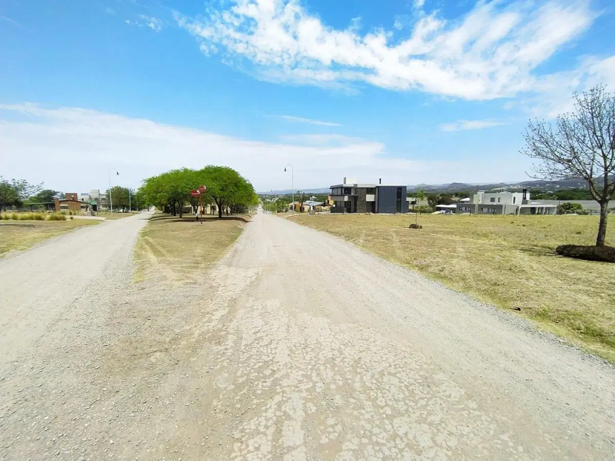 Lote de 2000 m en Estación del Carmen Naturaleza, privacidad y excelente ubicación 4