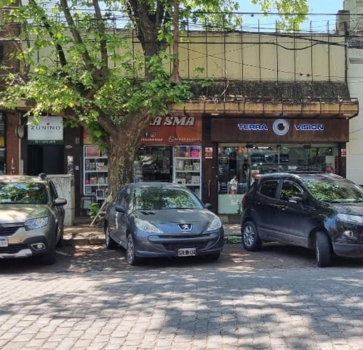 Edificio de Oficinas y Locales con Renta en Microcentro San Miguel 3