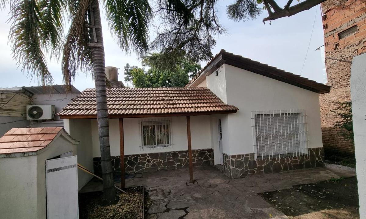 Casa con gran terreno de 3 ambientes en Jose c. Paz