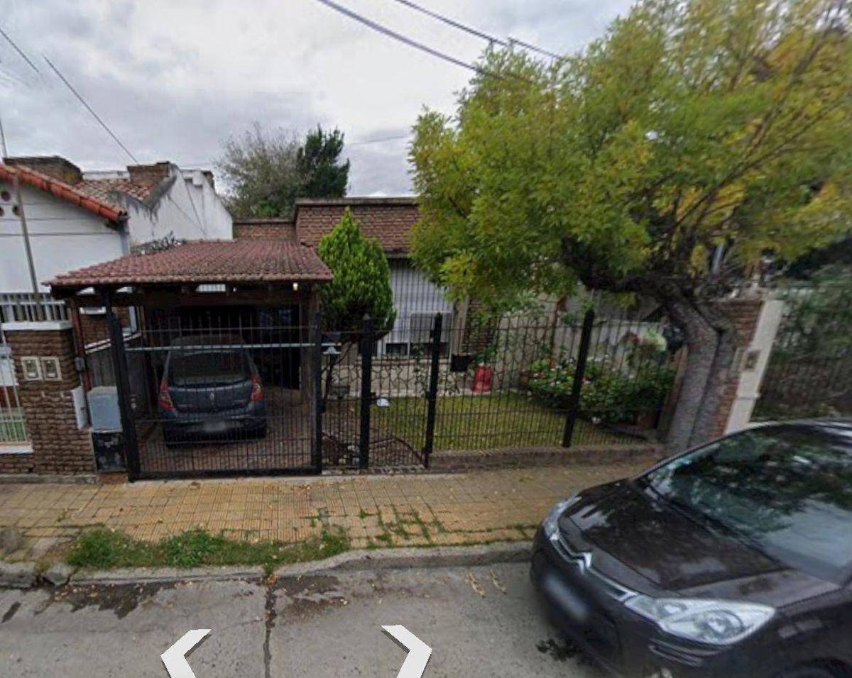 Foto de Casa en venta c/ cochera en Bella Vista, imagen 4