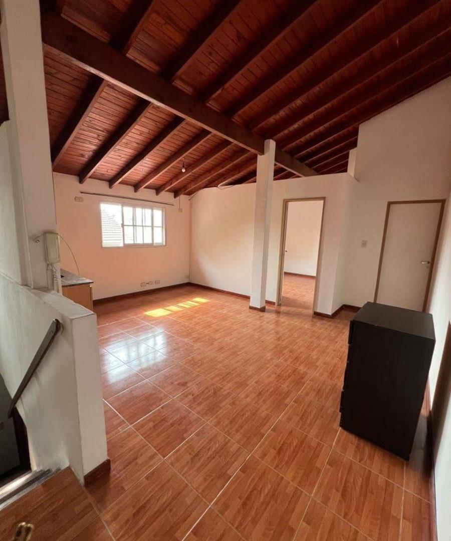 Foto de Departamento en alquiler c/ cochera en San Miguel, imagen 2