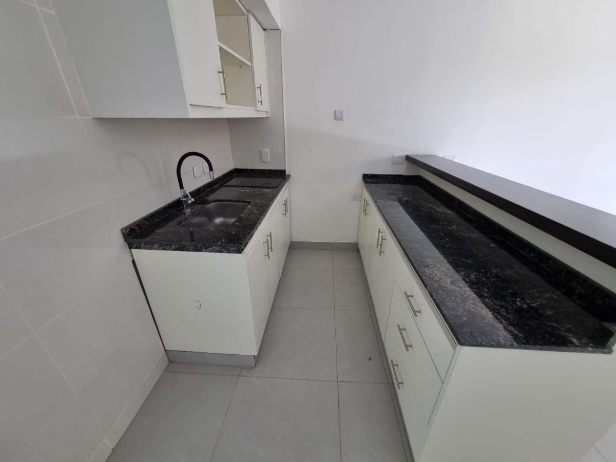 Foto de Departamento en alquiler en José C. Paz, imagen 3