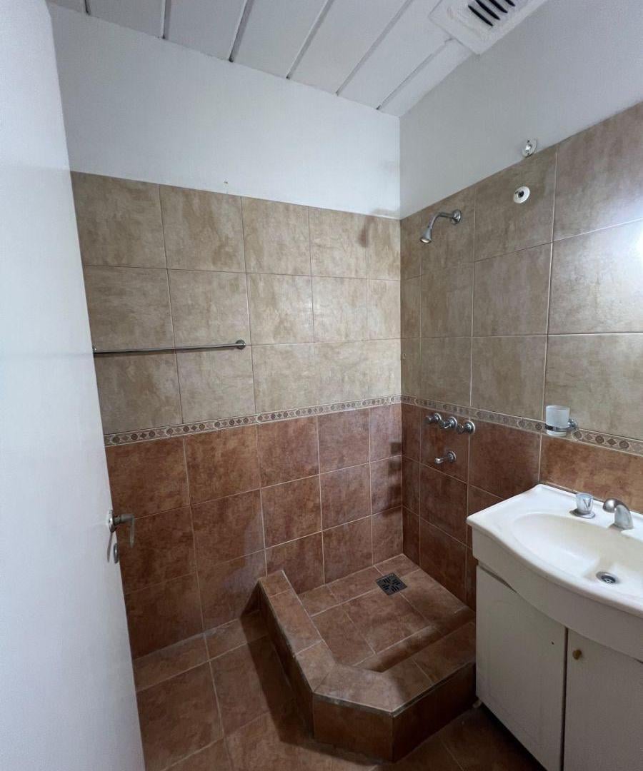 Foto de Departamento en alquiler c/ cochera en San Miguel, imagen 4
