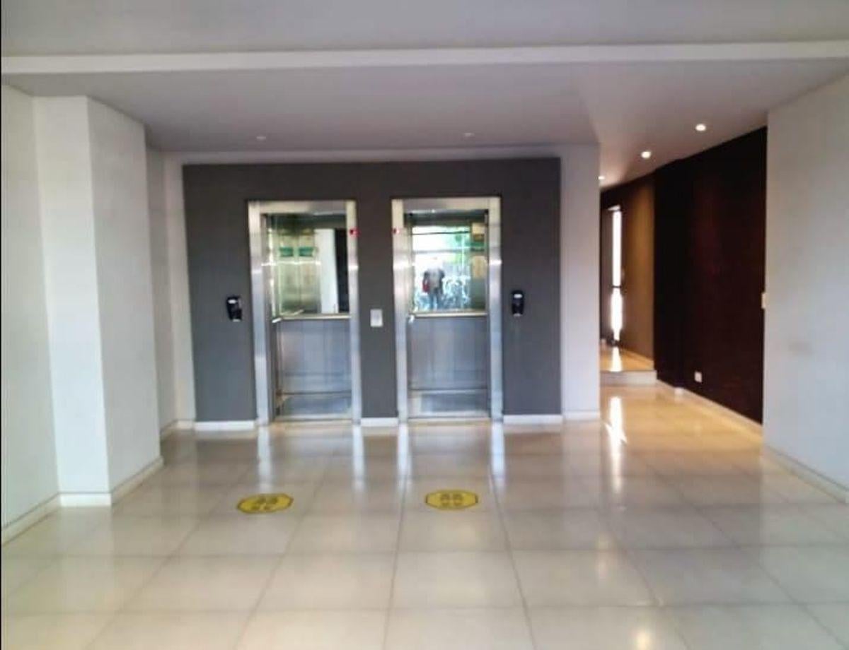 Foto de Departamento en alquiler c/ cochera en San Miguel, imagen 3