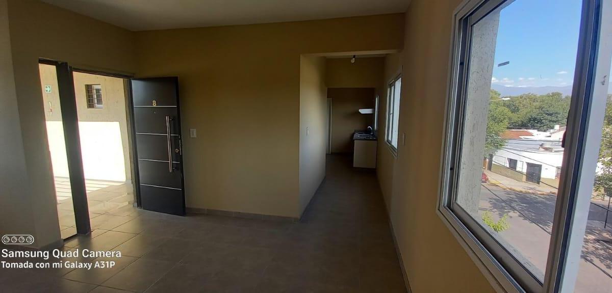 Departamento a Estrenar 2 Dorm. y Cochera 4
