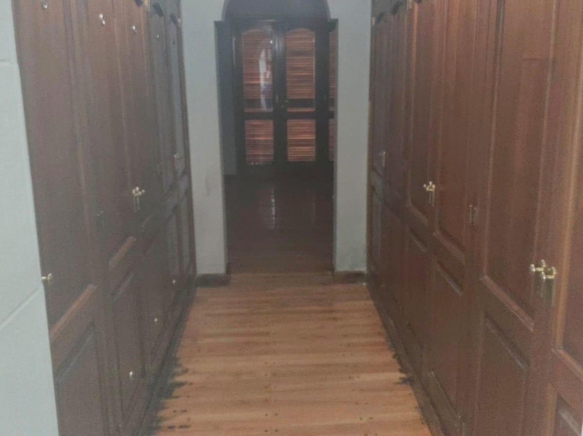 Excelente Casa de Categoria 4 Dorm. 6ta Seccion 3
