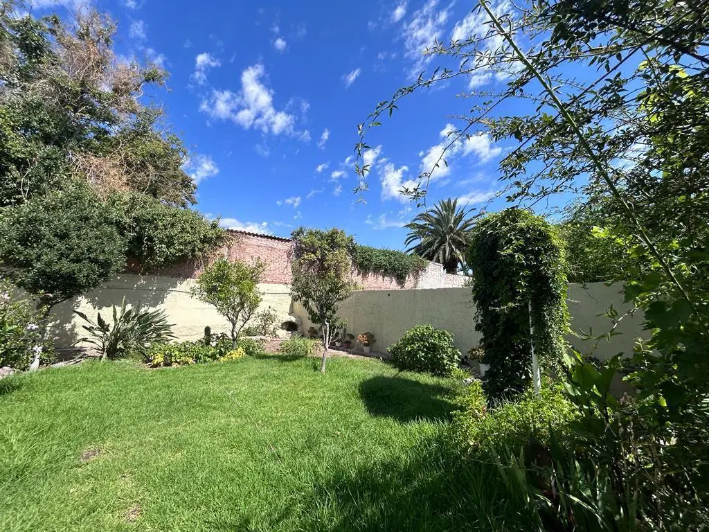 Casa en Alquiler en Bº Sanidad, Las Heras 1