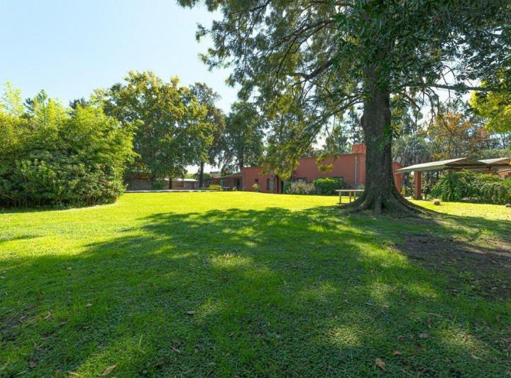 venta casa fisherton con pileta 3