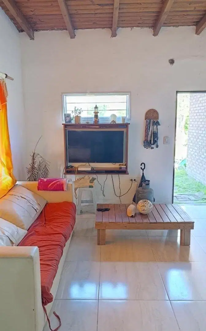 VENTA | CASA 3 DORM + GALPÓN / DEPÓSITO ROLDAN 4