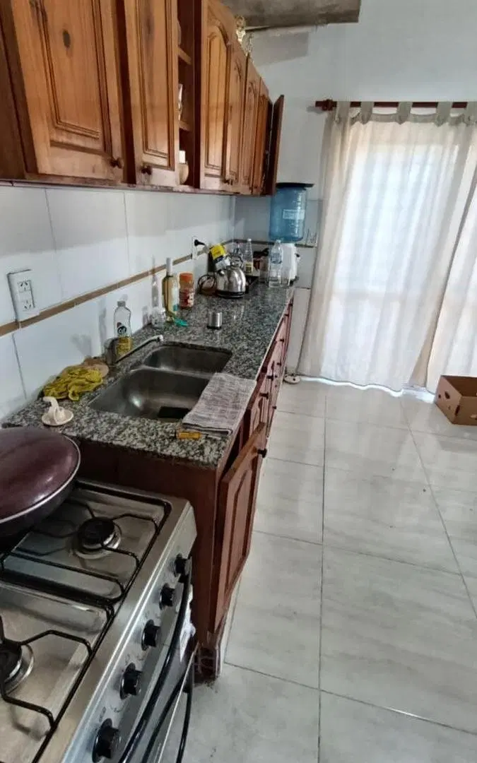 VENTA | CASA 3 DORM + GALPÓN / DEPÓSITO ROLDAN 3