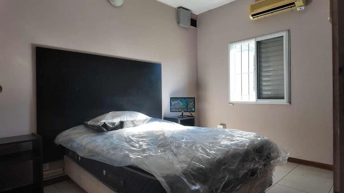 SE VENDE CASA 3 DORMITORIOS LOTE 900M2 (ARBILLA 2) 3