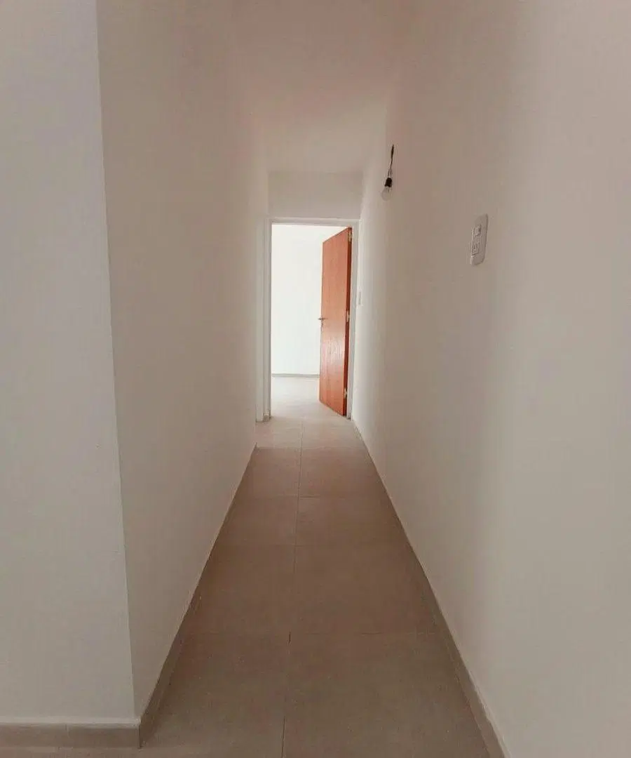 CASA 2 DORMITORIOS CON PATIO A ESTRENAR 2