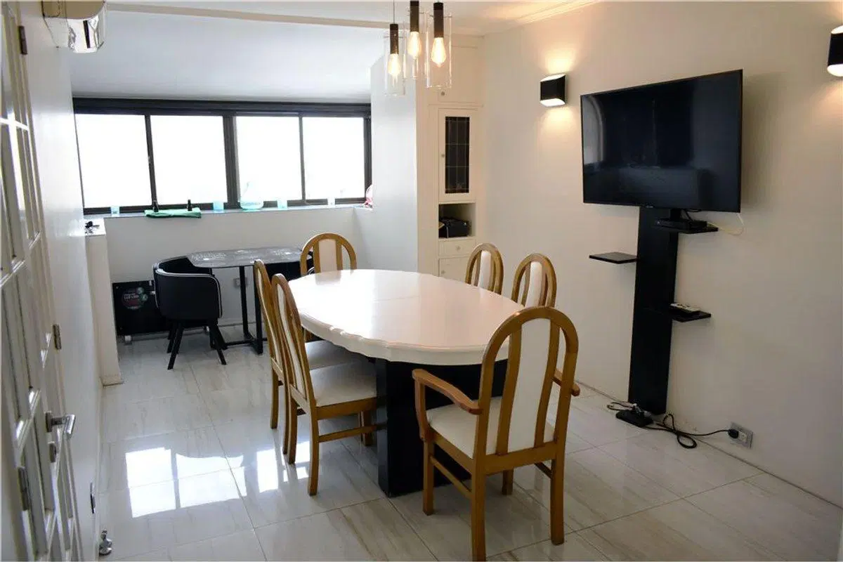 VENTA DUPLEX 3 DORMITORIOS - COCHERA 4