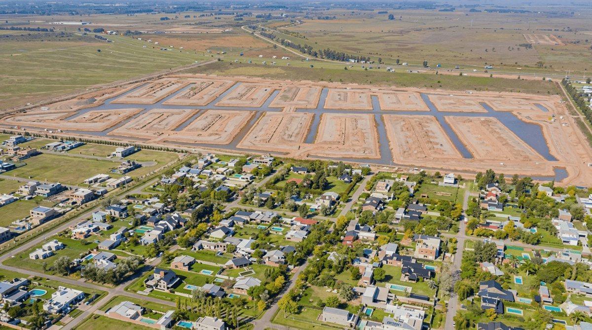 Lote en venta 500m² en Funes Lakes Barrio Cerrado