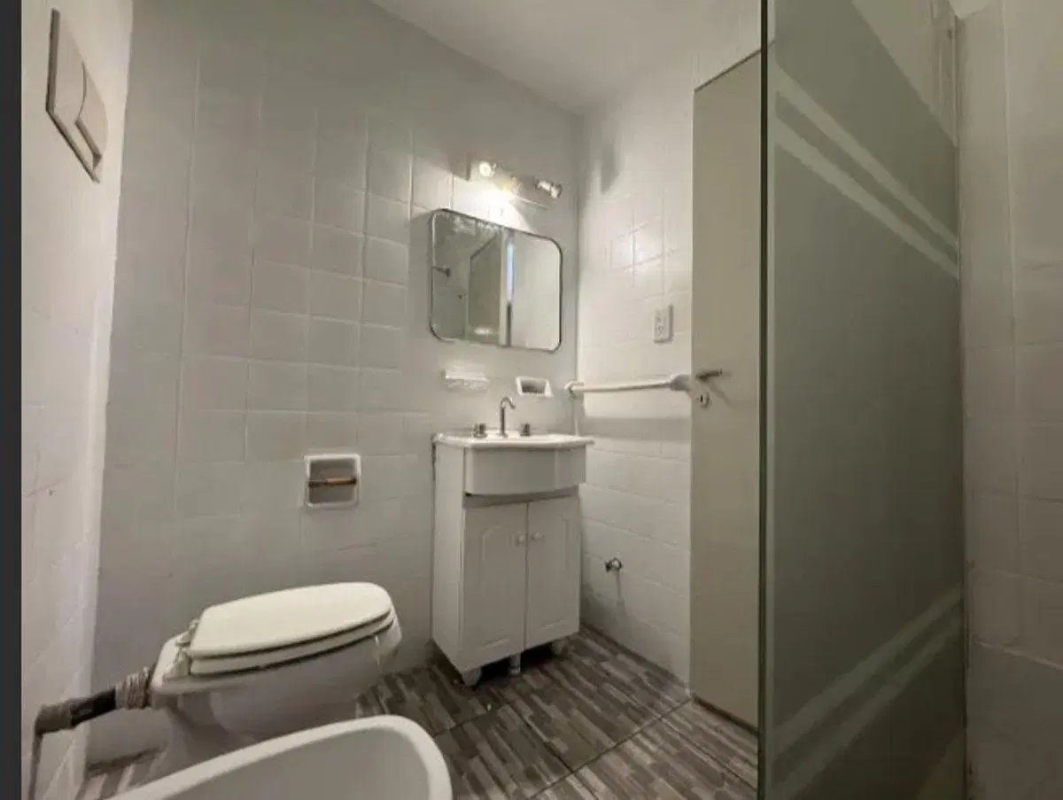 Venta de departamento  2 dormitorios en el centro 4