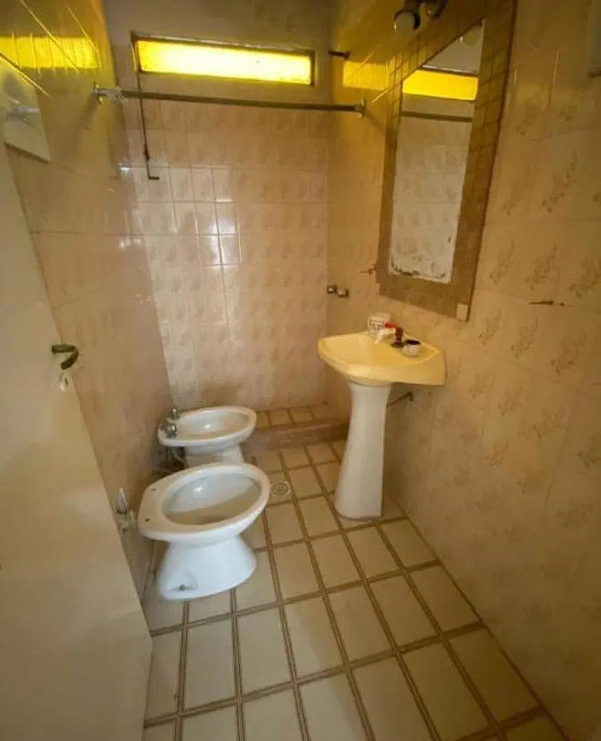 VENTA DE CASA MULTIFUNCIONAL DE 3 UNIDADES 2