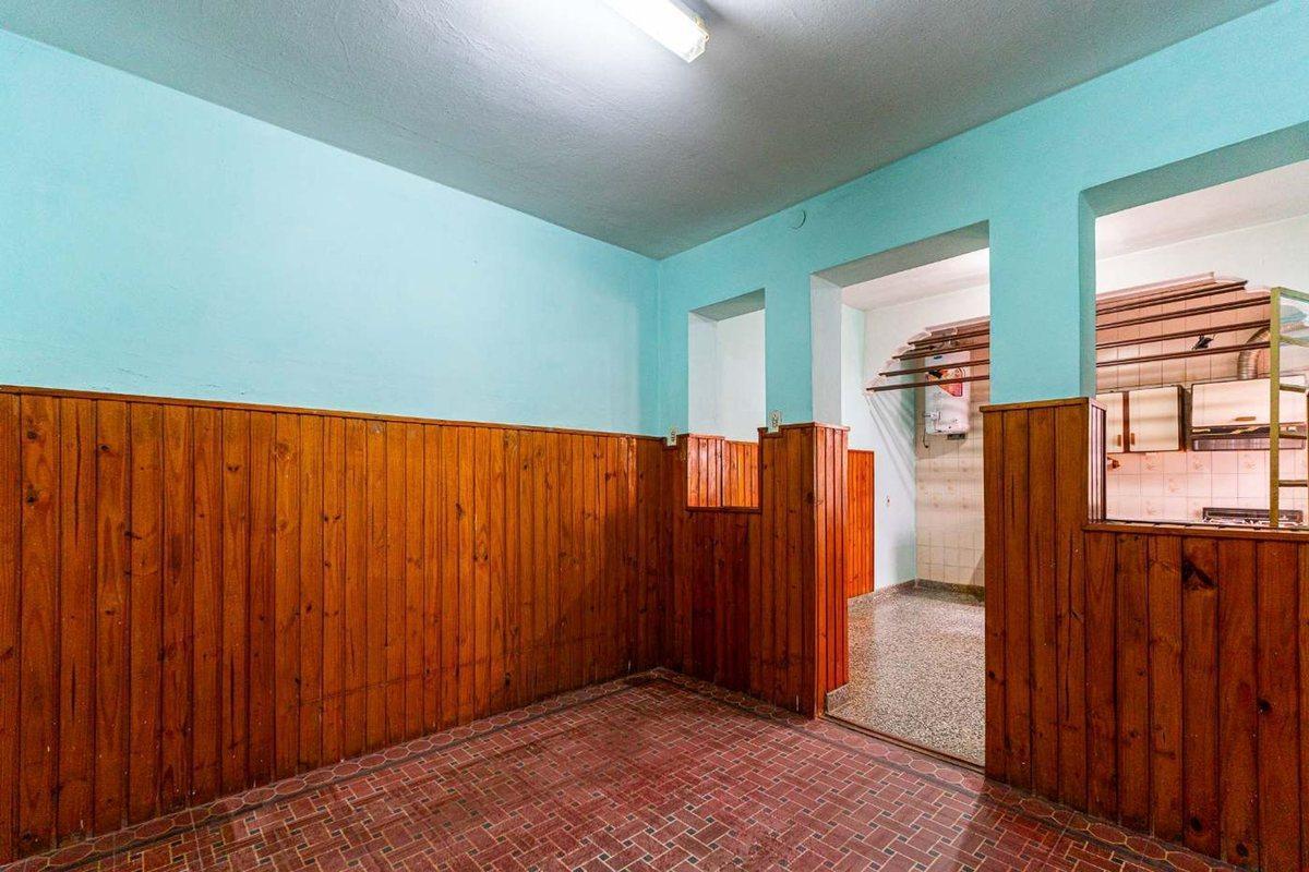 Foto de VENTA CASA DOS DORMITORIOS Y COCHERA - ECHESORTU, imagen 5