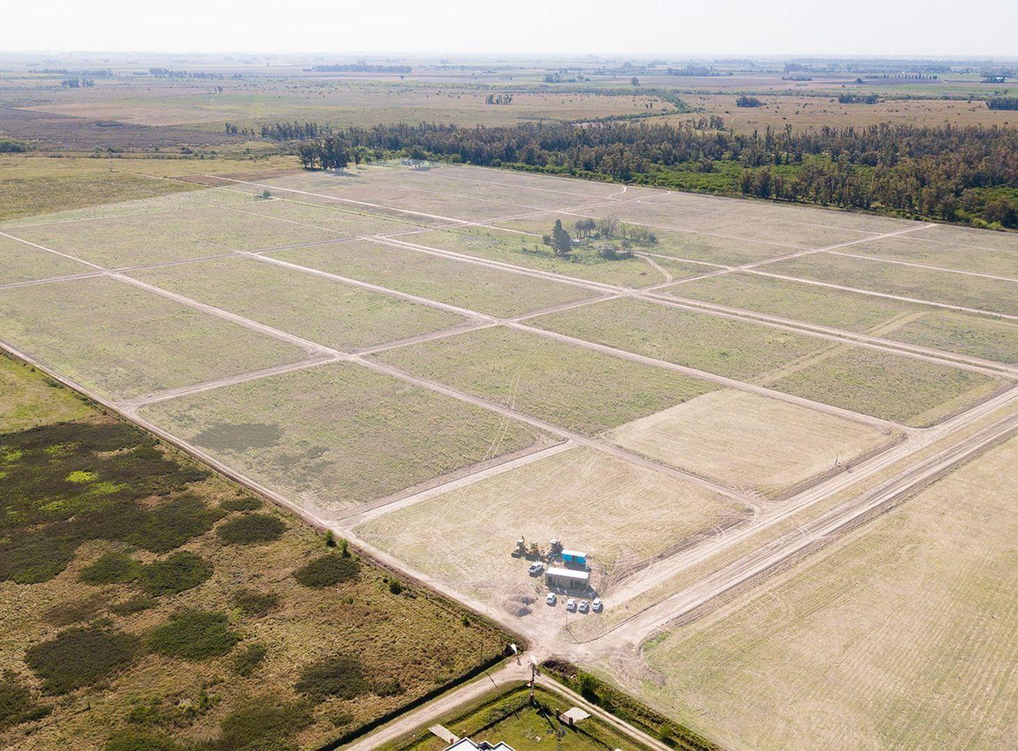 Lotes en Estancia Piñero - Barrio Cerrado