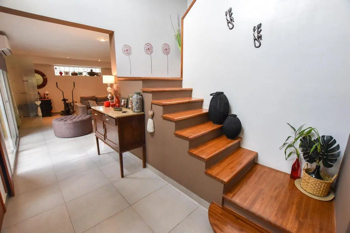 VENTA · FUNES CUATRO DORMITORIOS 3
