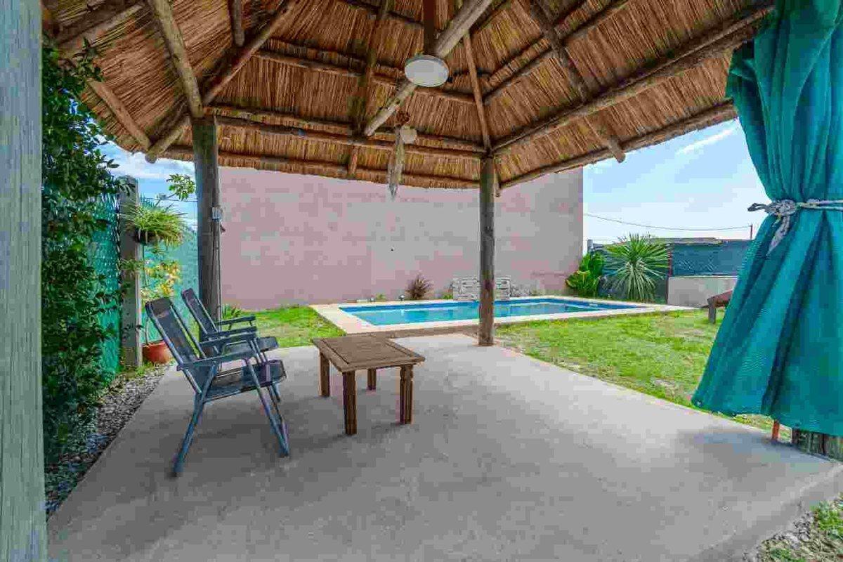 Foto de Venta casa 2 dormitorios con pileta La Pedrera, imagen 5