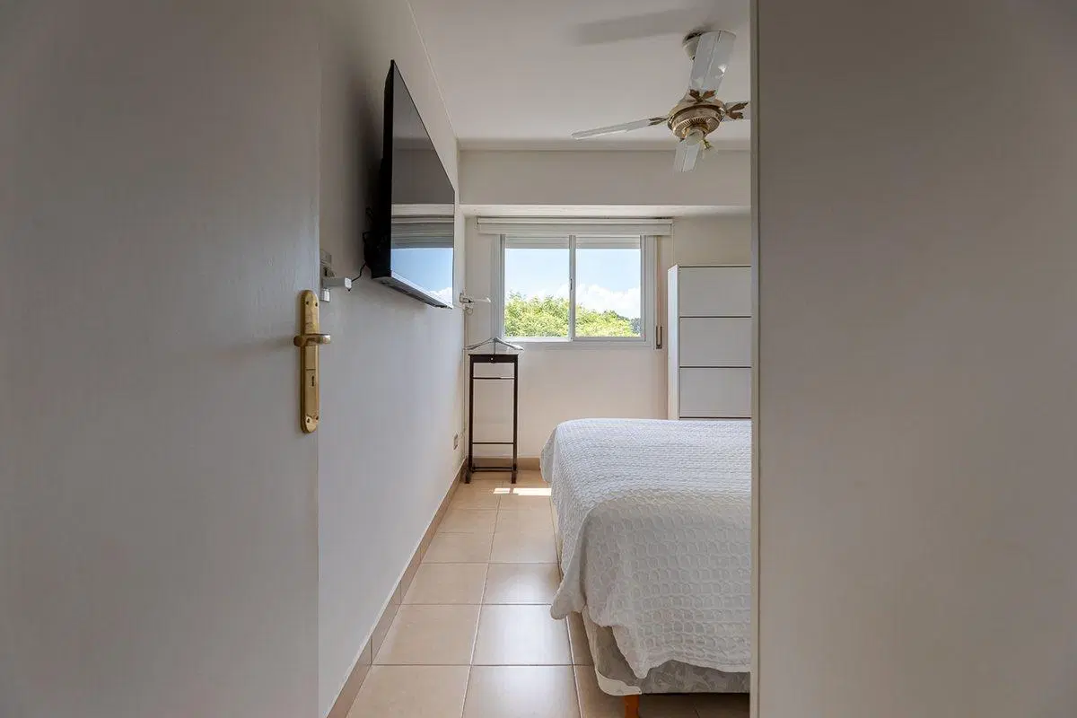 VENTA DEPARTAMENTO 2 DORMITORIOS + COCHERA 4